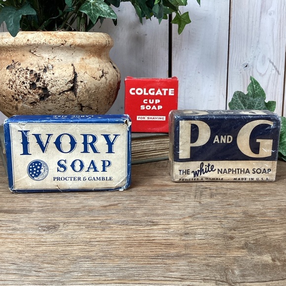 Vintage Soap Lot, IVORY, P&G NAPHTHA, COLGATE CUP SOAP - Picture 1 of 10